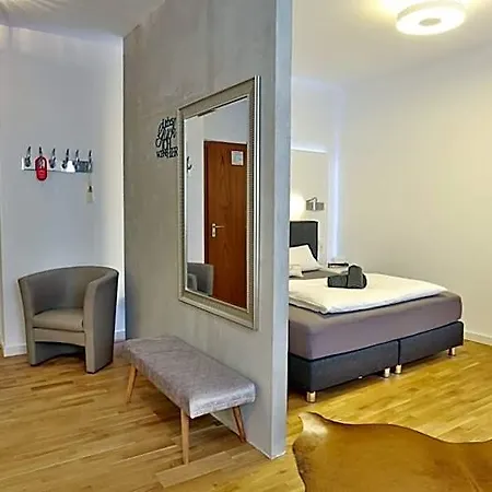 Prinz Carl Hotel 3*