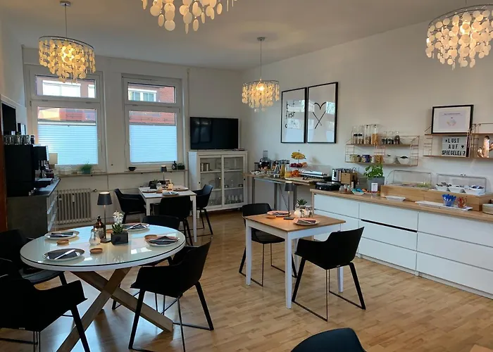 Prinz Carl 内卡苏尔姆