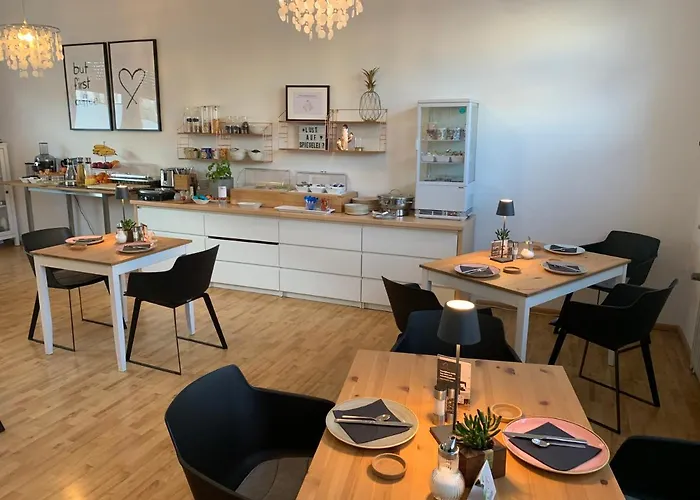 Prinz Carl 内卡苏尔姆